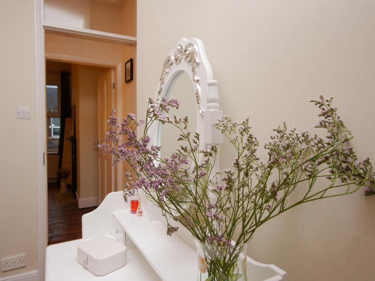 The River Walk House Йорк Екстер'єр фото